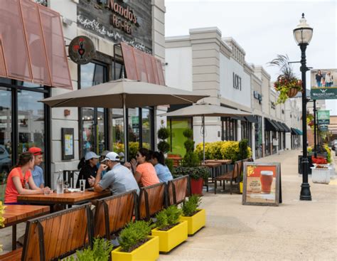 waugh chapel stores|wall chapel shopping center.